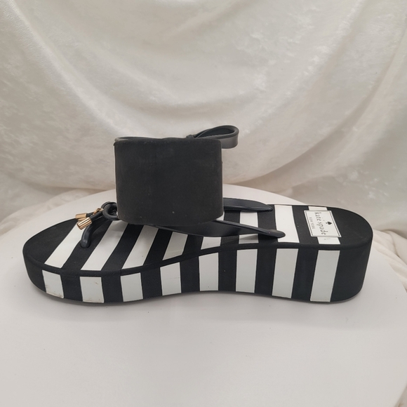 Kate Spade Black and White Platform Wedge Flip Flops Size 9 - Picture 5 of 8